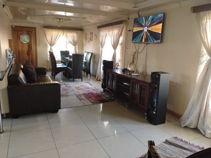 3 Bedroom Property for Sale in Blomanda Free State